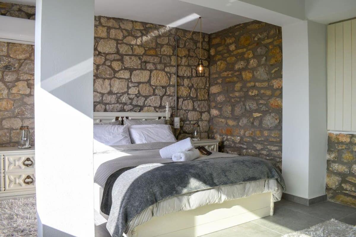Kitriaí Coastal Stone Hideaway With Stunning Sceneryヴィラ エクステリア 写真
