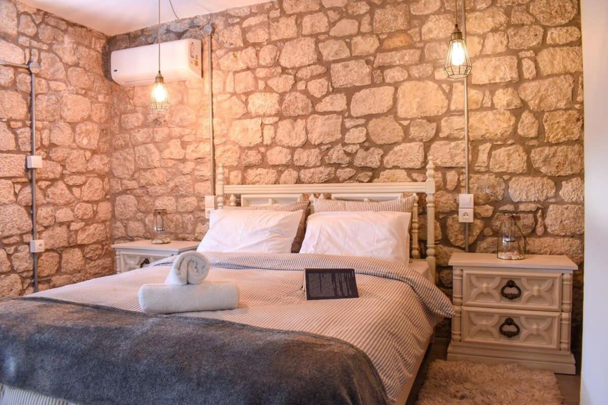Kitriaí Coastal Stone Hideaway With Stunning Sceneryヴィラ エクステリア 写真